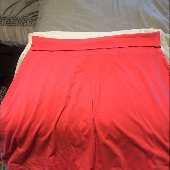 Merina pull on skirt - Picture 2 of 3